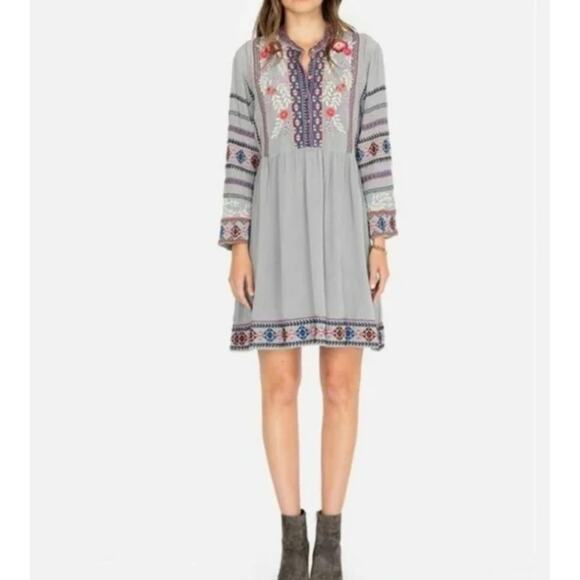 Johnny Was Ellie 100% Silk Boho Embroidered Wide Hem Dress Size XS - Picture 3 of 15